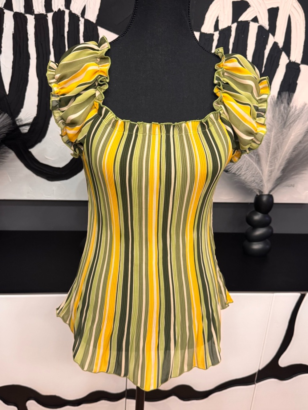 Jaipur Yellow Green Striped Ruffle Sleeve Blouse Womens Large BNWOT Chic Top